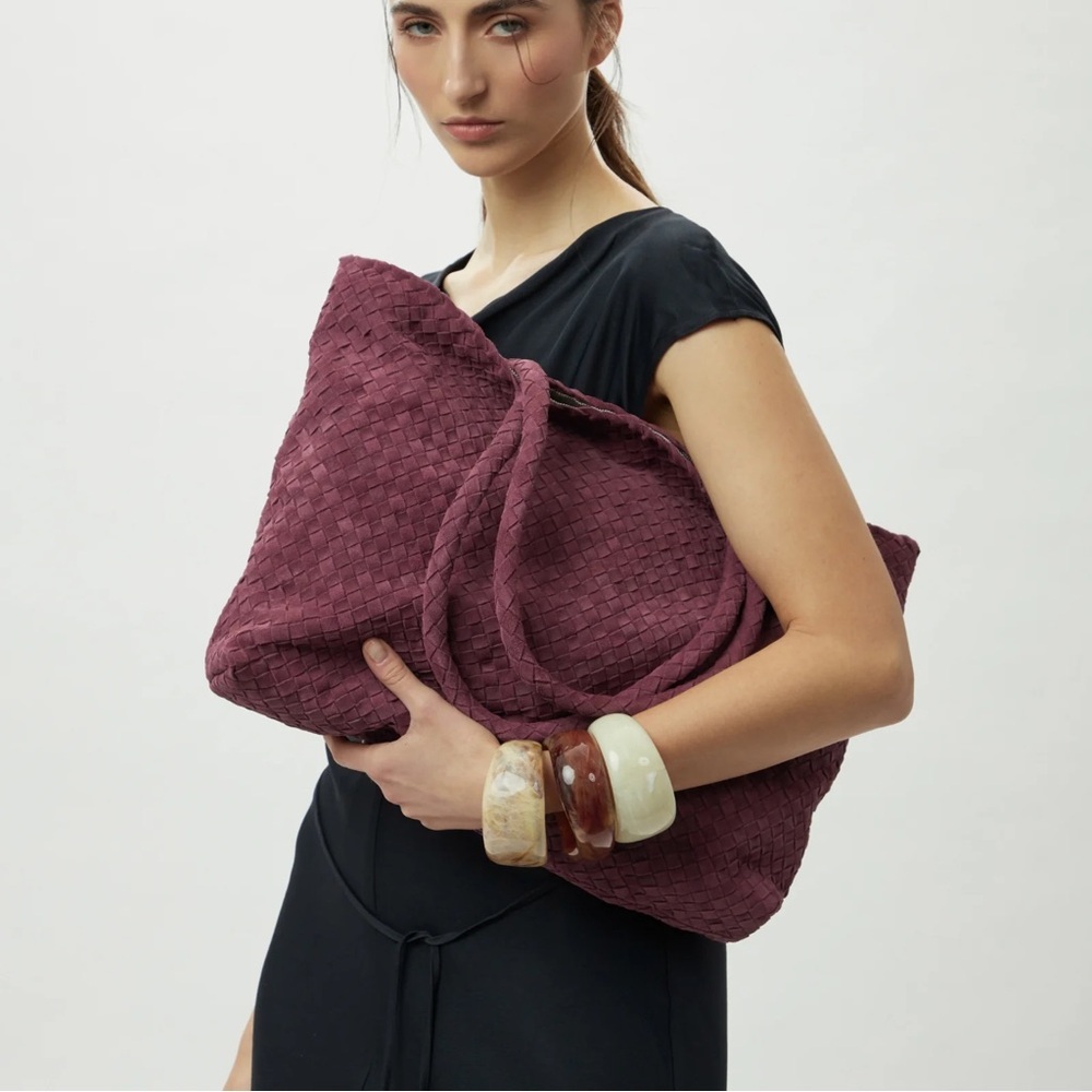 Milaner The Classic Elena Woven Handbag in Burgundy Suede